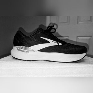 Brooks Men's Adrenaline GTS 24